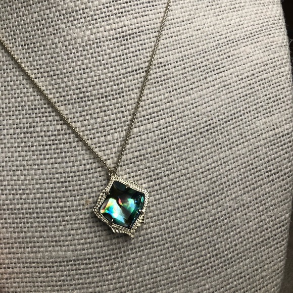 Kendra Scott Kacey Necklace- Abalone - Picture 2 of 7